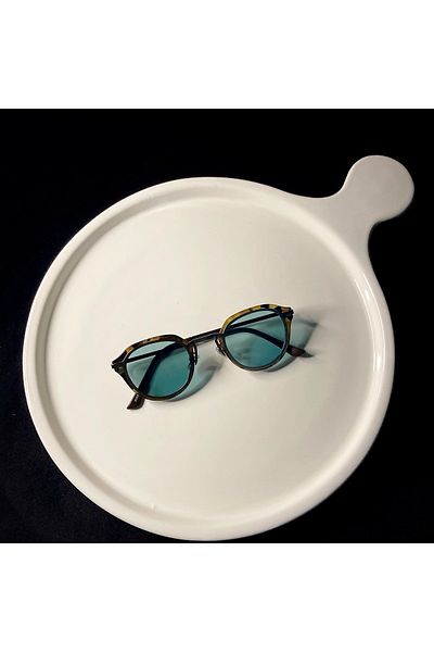 Atlas Accessory Fiona Metal Frame Oval Sunglasses Camouflage Frame Green Color