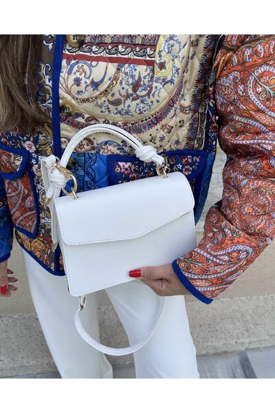 Tina Bella Kapaklı Bölmeli Çanta Beyaz