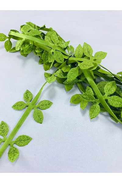 Hobigram Σατέν Φύλλο Κορδέλα – Ειδικό Σχέδιο, Αξεσουάρ, Ποιοτική Παραγωγή, Εντυπωσιακό Στυλ – Διακοσμητική Κορδέλα