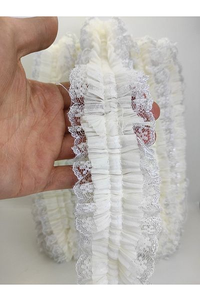 Hobigram Panglică cu volan din dantelă cu sclipici argintiu crem – panglică, design elegant, accesoriu pentru femei