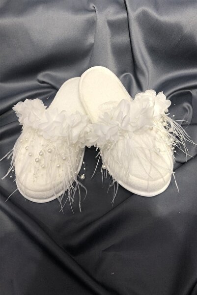 Hobigram Beyaz Tüylü Incili Süslü Lohusa Terliği – Özel Tasarım, Aksesuar, Ka...