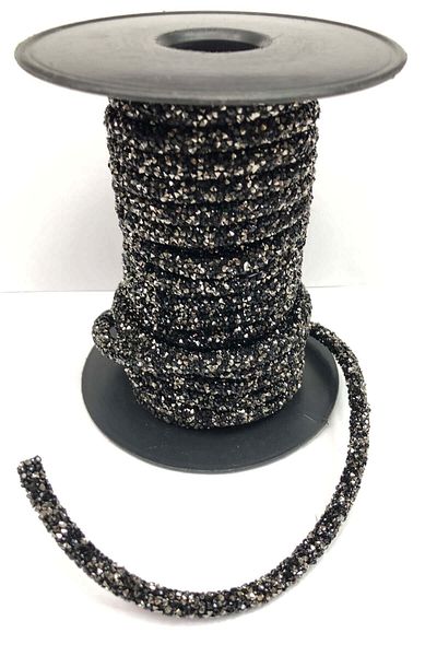 Hobigram Panglică tubulară brodata cu margele negre antracit – Design special, accesoriu, producție de calitate, stil atrăgător