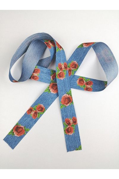 Hobigram Panglică imprimată cu model de trandafiri – Design special, accesoriu, producție de calitate, stil atrăgător