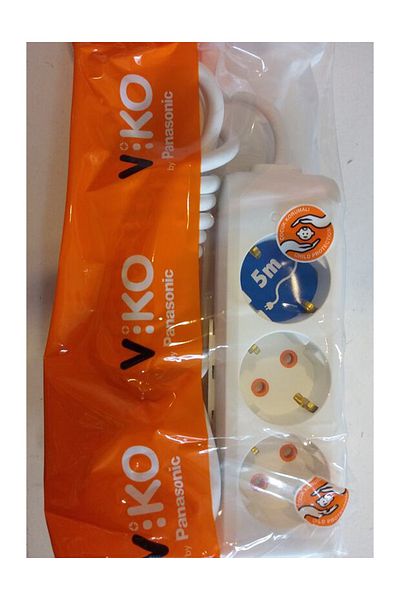 VİKO 2 Meters Group 3-Piece Protected Child Socket - Grounded and Extension Cable