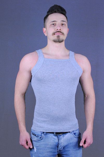 JoCox Gray Men's Athlete - Wide Collar