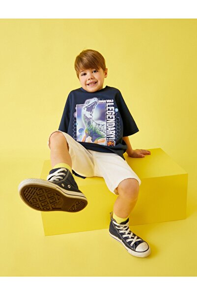 Koton Jurassic Park Dinosaurier bedrucktes T-Shirt, lizenzierte Baumwolle mit...