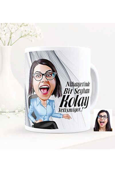 Bk Gift Kişiye Özel Kolay Yetişmiyor Kadın Karikatür Beyaz Kupa Bardak