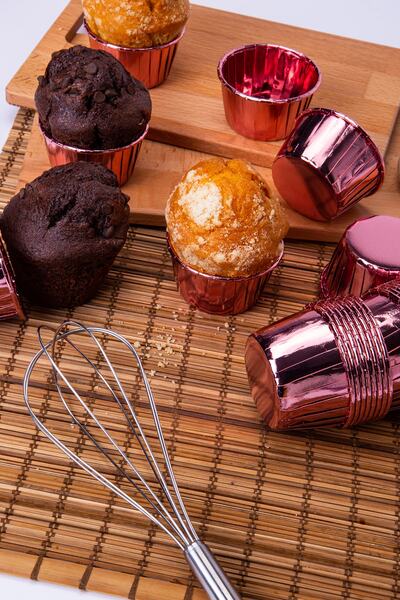 Huzur Party Store Rose Gold Glossy Coating 25-Piece Cake Mold 6.5x4 Cm Muffin Cupcake Stand Capsule