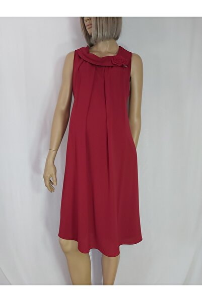 Tria فستان حمل صيفي - كوبي بياقة مدببة