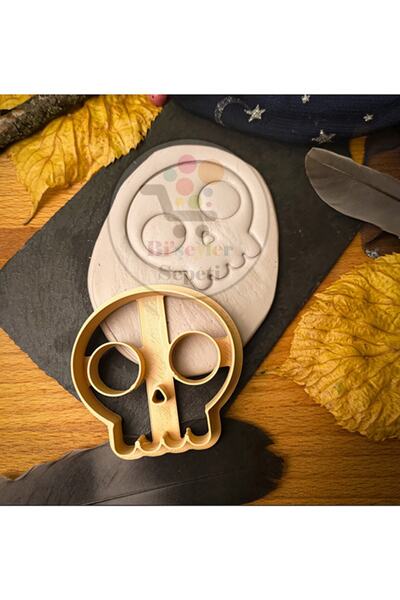 Bi'şeyler Sepeti قالب كوكي جمجمة