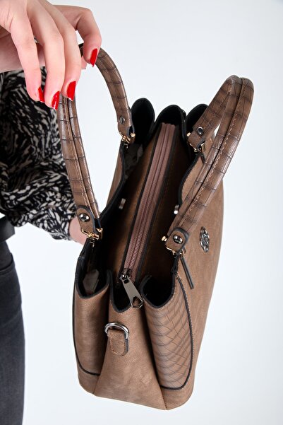 By Hakan Dm1242& Hand and Shoulder Strap Bag Mink