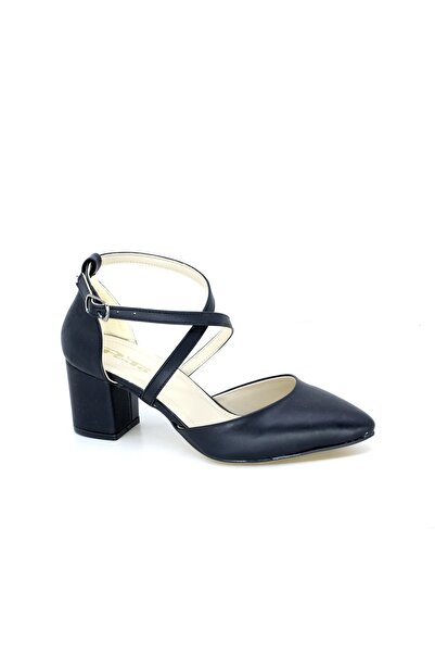 PUNTO 323055 Kalın Topuk Bağlamalı Kadın Ayakkabı