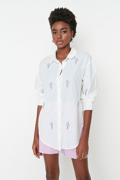 Trendyol Collection Pamut Oversize Ecru virágos hímzett ing - TWOSS22GO0246