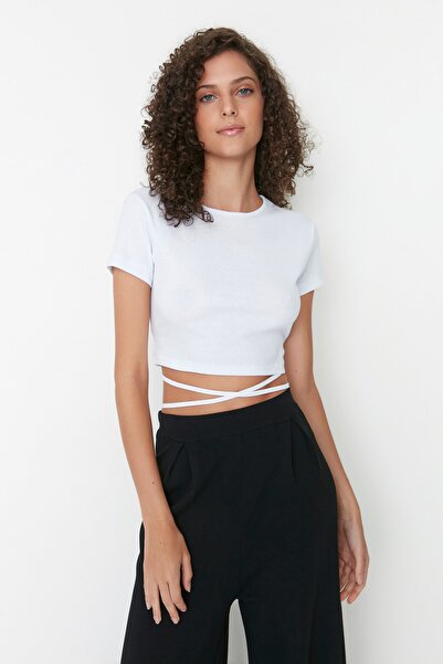 Trendyol Collection White Corded Cotton Crop Knitted Blouse with Lacing Detail THMSS22BZ1089