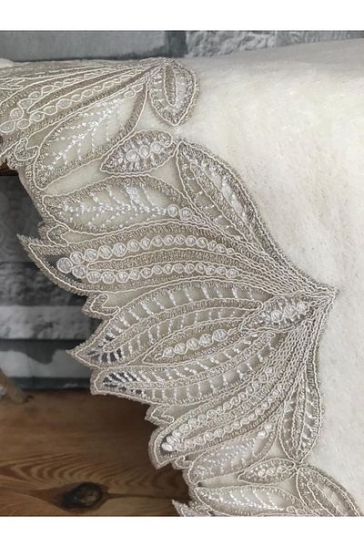 Çeyiz Bahçesi Γαλλική Guipure Çınar Cream Velvet Πετσέτα 50&90
