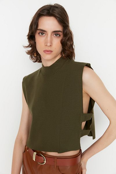 Trendyol Collection Strickweste - Khaki - Regular Fit