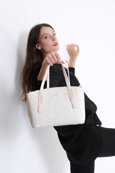 Just Polo حقيبة يد نسائية بطبعة مونوغرام 2066 كريمي