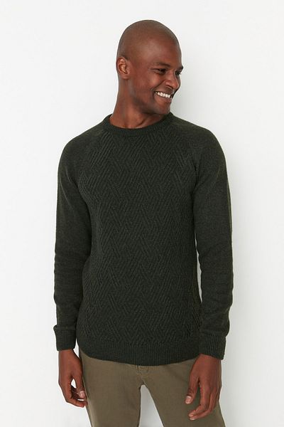 Trendyol Collection Khakifarbener Strickpullover – Slim Fit, Rundhalsausschnitt, Raglanärmel, Wollmischung, Strukturiert TMNAW22KZ0290
