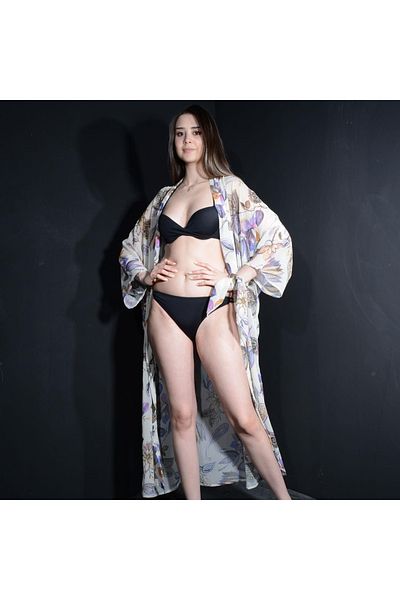 Tedz Collection Paredora Lily Patterned Cream Kimono Pareo