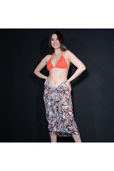Tedz Collection Paredora Transition Patterned White Skirt Pareo