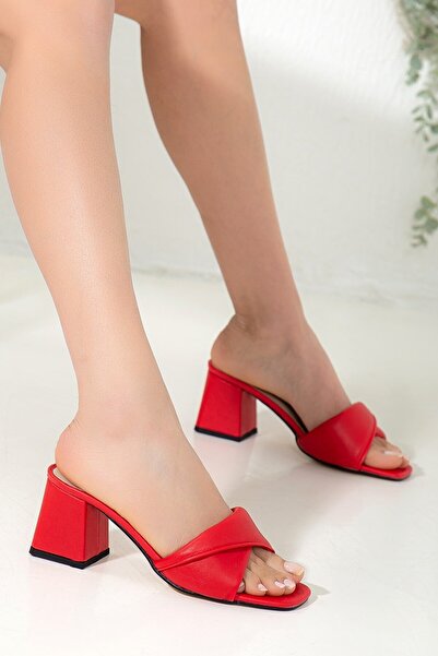 Genel Markalar Kadın Kırmızı Yeni Moda Yazlık Rahat Puf Terlik - Topuk 5cm