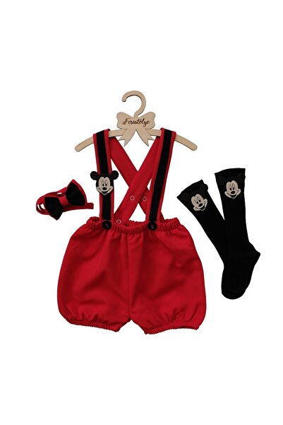 Feriatolye Mickey Mouse Konsepti Kırmızı Salopet Beyaz Çorap Kombini
