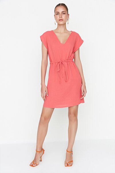 Trendyol Collection Fodor Részlet