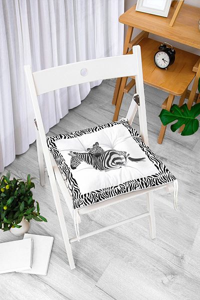 Realhomes Zebra Framed Zebra Patterned Digital Printed Pouf Chair Cushion