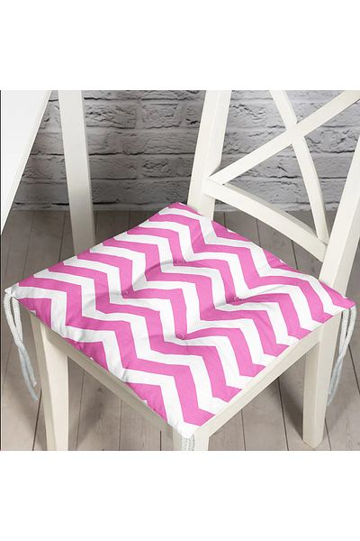 Realhomes Pink Zigzag Design Fluffy Chair Cushion