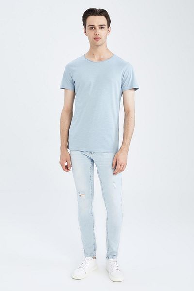 DeFacto Základní tričko Slim Fit Crew Neck
