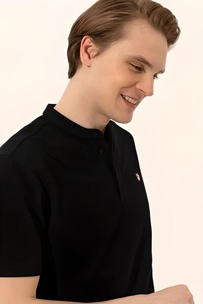 U.S. Polo Assn. Černé pánské tričko