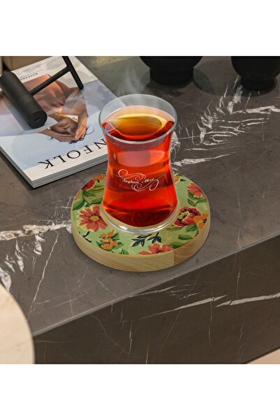 Bk Gift Kişiye Özel Çiçekler Tasarımlı Doğal Ahşap Tabaklı Heybeli Çay Bardağ...