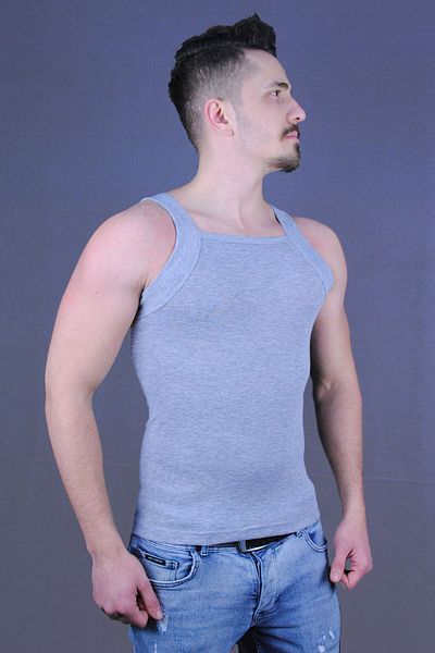 JoCox Gray Men's Athlete - Wide Collar