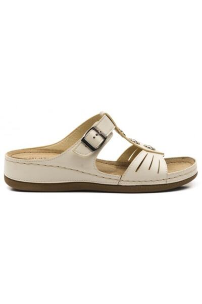 CARLA VERDE Women's Beige Slippers 5977