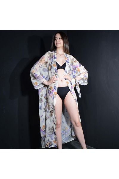 Tedz Collection Paredora Lily Patterned Cream Kimono Pareo