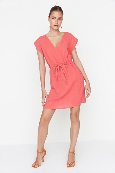 Trendyol Collection Fodor Részlet