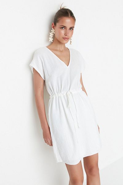 Trendyol Collection Ecru Ruffle részletes szövött szőtt ruha TWOSS22EL00739