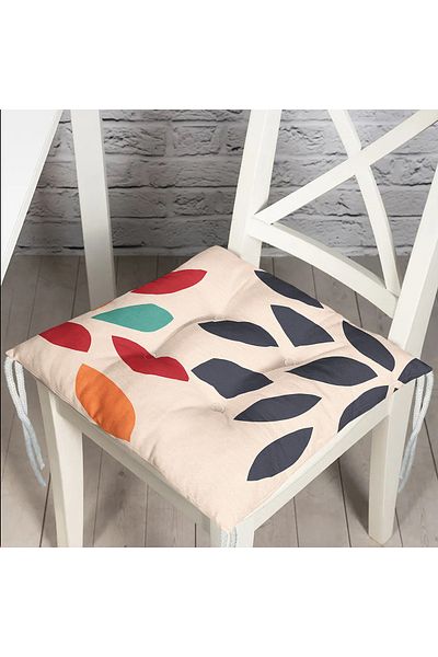 Realhomes Autumn Themed Colorful Leaf Motif Fluffy Chair Cushion