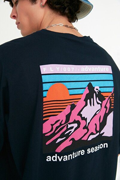 Trendyol Collection Námořnicky modré oversize bavlněné tričko s potiskem – TMNSS21TS1227