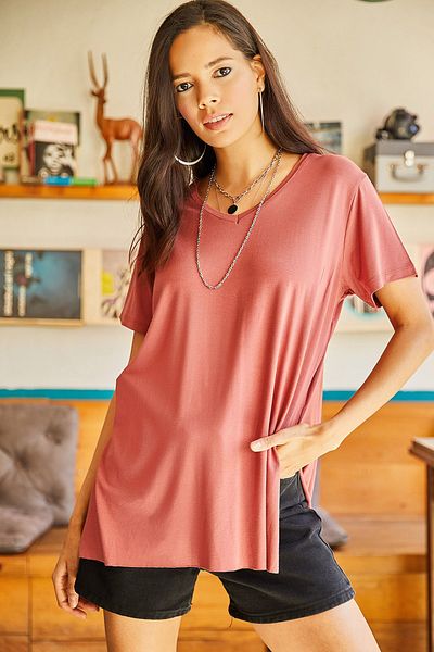 Olalook Γυναικείο μπλουζάκι Dusty Rose V-Neck Loose Loose T-shirt με σκισίματα στο πλάι