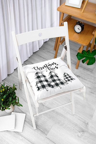 Realhomes Christmas Themed Plaid Pine Tree Motif Fluffy Chair Cushion