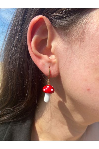 SINE ACCESSORY Glass Red Mushroom Earrings