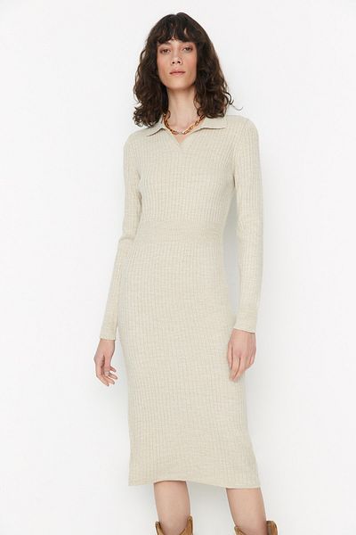 Trendyol Collection Πλεκτό φόρεμα Polo Beige Midi - TWOAW22EL1376