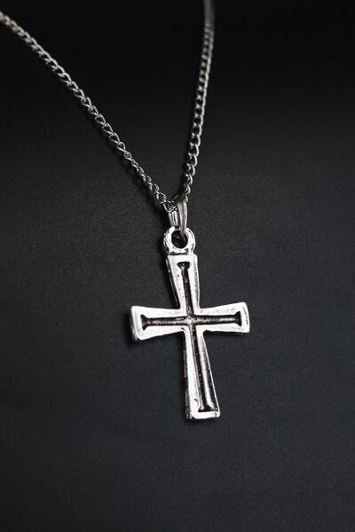 Dukkanka Haç Gümüş Renk Kolye
