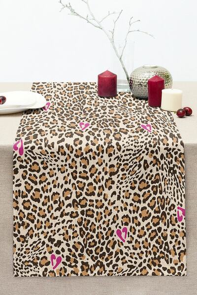 Realhomes Leopar Motifli Dijital Baskılı Dikişli Raşel Örme Runner