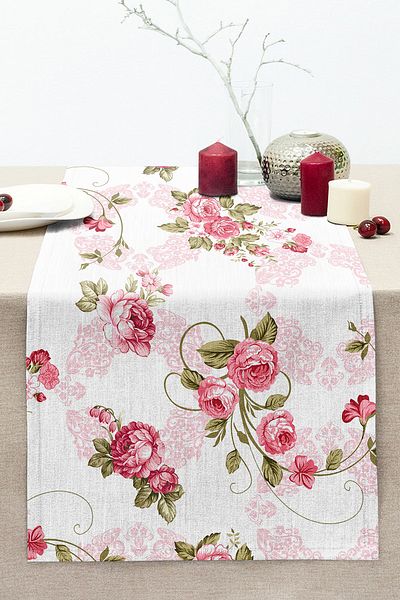 Realhomes Rose Design Special Design Digital Printed Stitched Raschel Knitted Runner