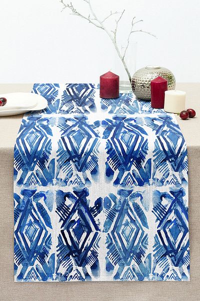 Realhomes Geometric Diamond Patterned Digital Printed Modern Stitched Raschel Knitted Runner
