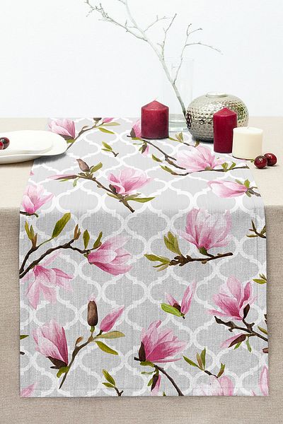 Realhomes Geometric Background Floral Themed Modern Stitched Raschel Knitted Runner