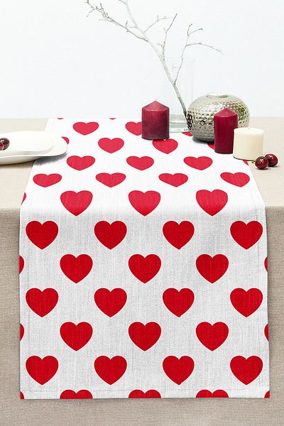 Realhomes Heart Pattern Digital Printed Stitched Raschel Knitted Runner