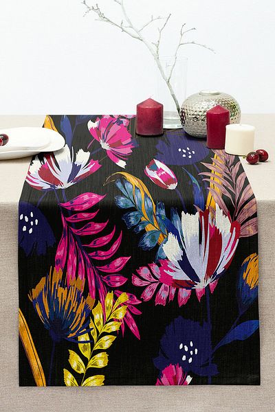 Realhomes Summer Special Series Digital Printed Modern Stitched Raschel Knitted Runner